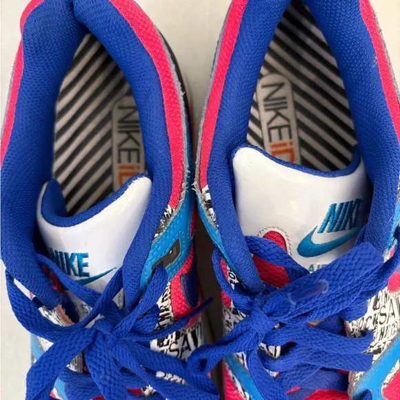 DO NOT BUY. Nike AirStab blue and pink women’s 9.5 Athletic Shoes - Picture 4 of 10